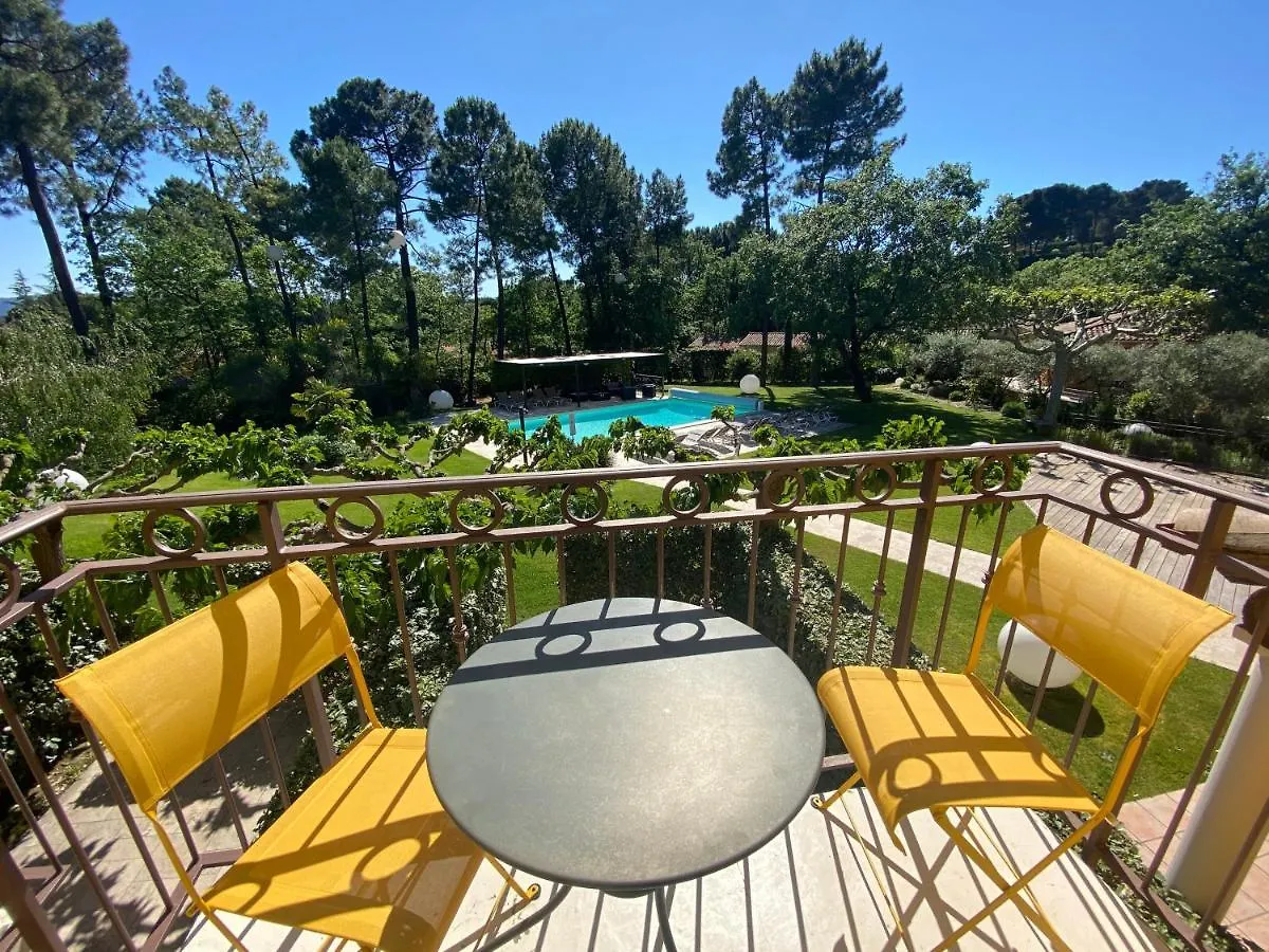 ***  Les Sables D'Ocre & Spa Hotel Roussillon  France
